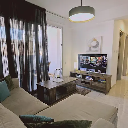 Digital Den Apartment *